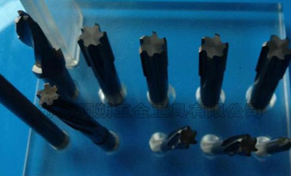 精密合金铰刀_精密螺旋铰刀_精密直槽铰刀